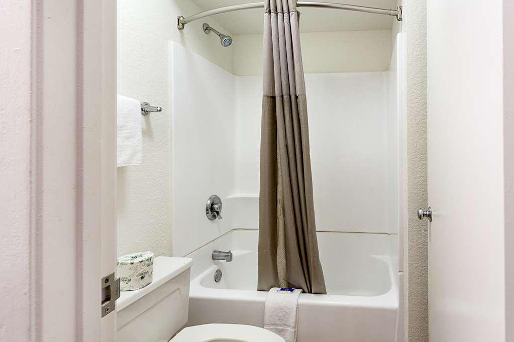 Motel 6 Baton Rouge Southeast Prairieville Oda fotoğraf