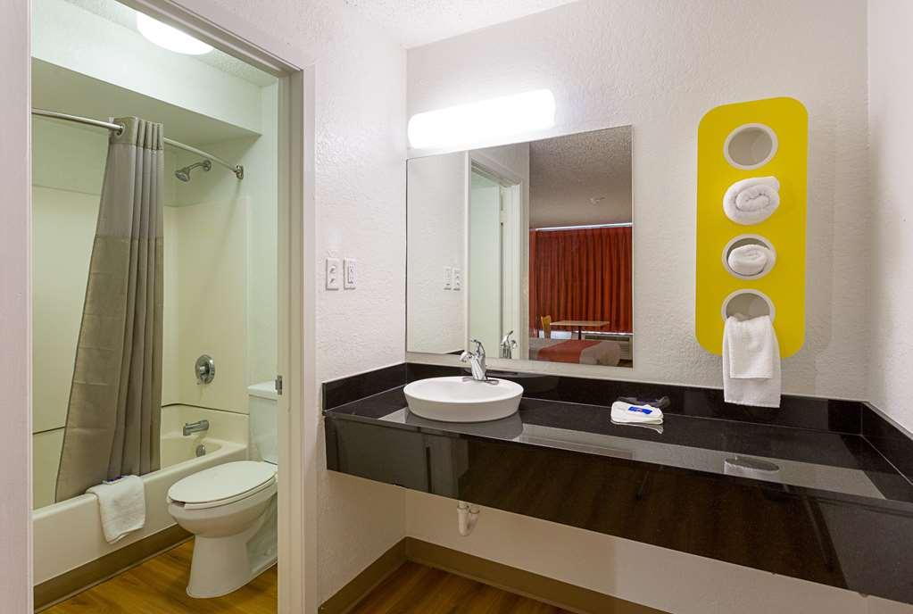 Motel 6 Baton Rouge Southeast Prairieville Oda fotoğraf
